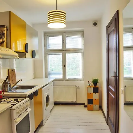 Renzo Apartmán